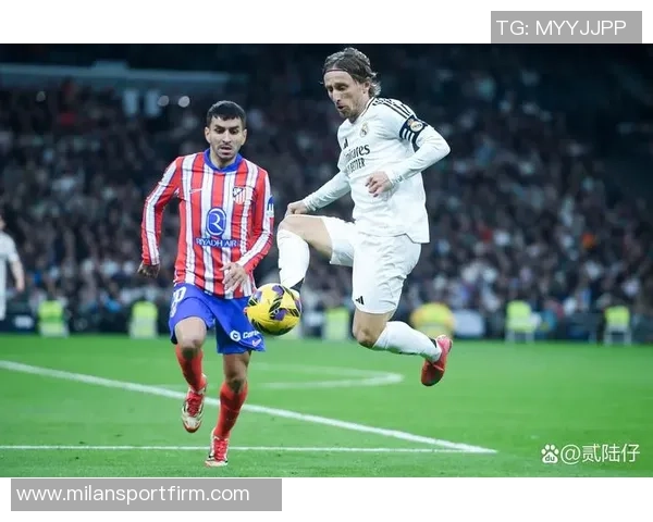 朱利亚诺西蒙尼强调球队需全力以赴争胜并专注备战皇马对决