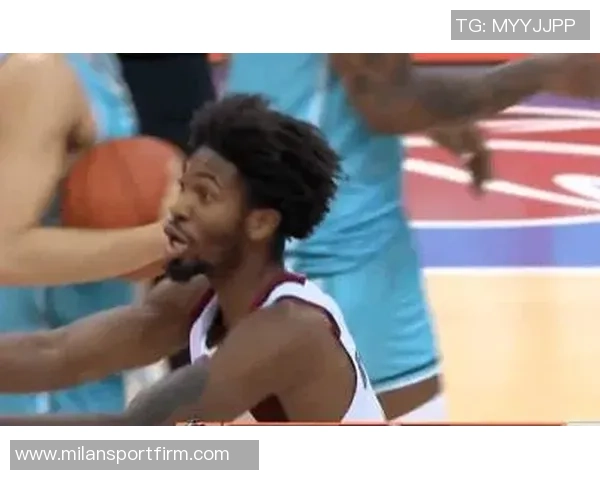 斯玛特调侃热火替补席遭裁判技术犯规引发热议