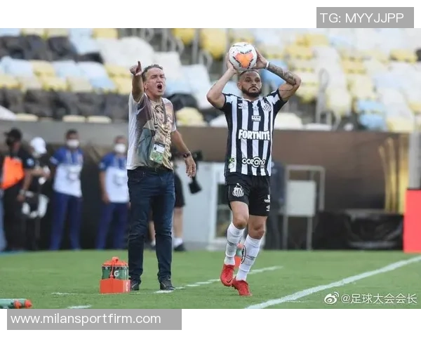 埃斯特旺大腿离队后依然助力帕尔梅拉斯晋级解放者杯决赛