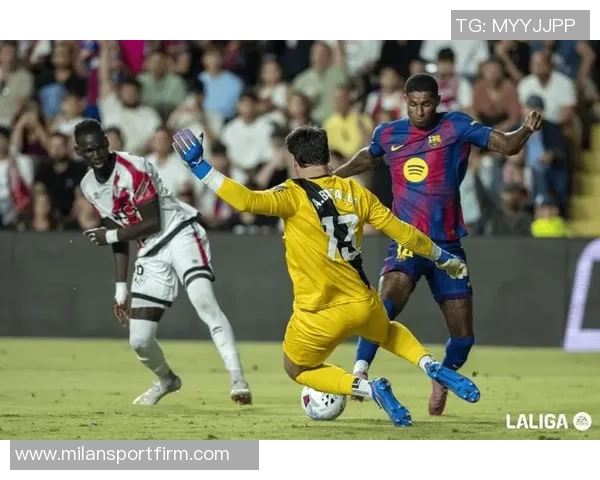 巴列卡诺主帅伊尼戈佩雷斯荣膺西甲十月最佳教练三战全胜成就辉煌