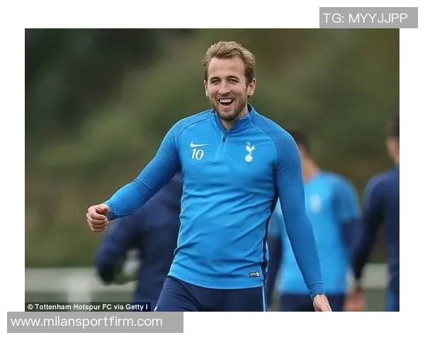 凯恩重返英超悬念依旧曼联仍有机会争夺这位明星前锋